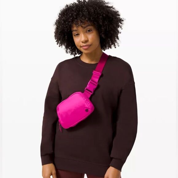 lululemon athletica Handbags - Lululemon Everywhere Hot Pink Belt Bag 1L Sonic Pink